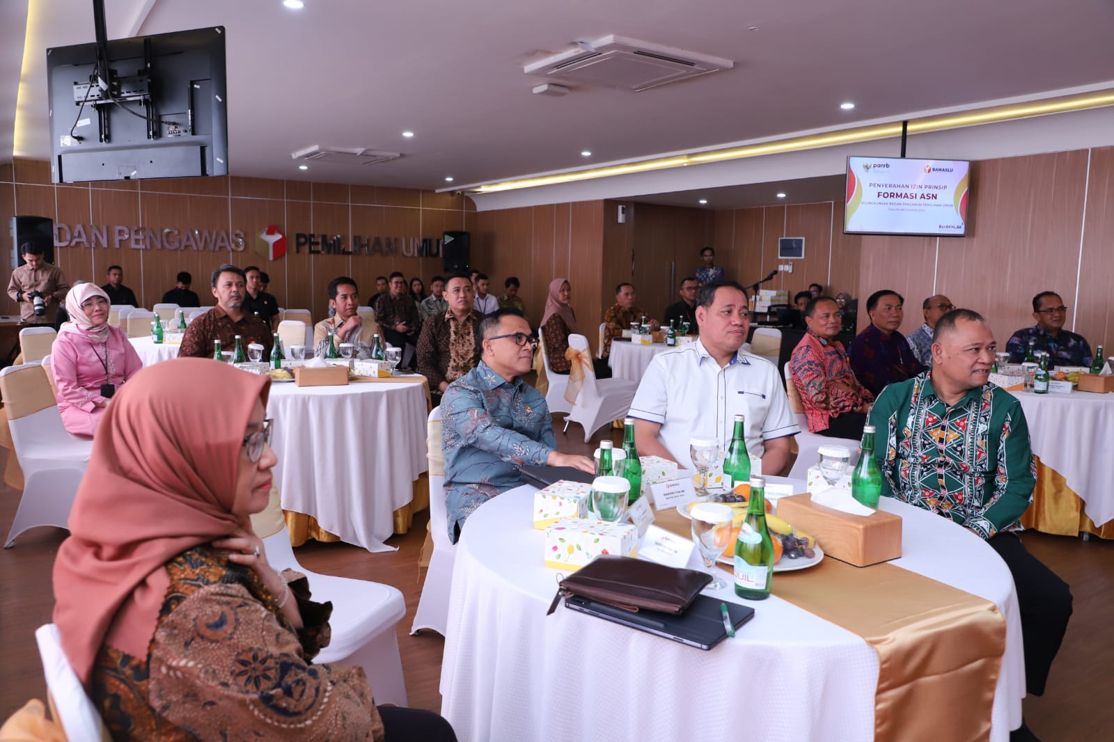 20240418 Penyerahan Izin Prinsip Formasi ASN Bawaslu 1