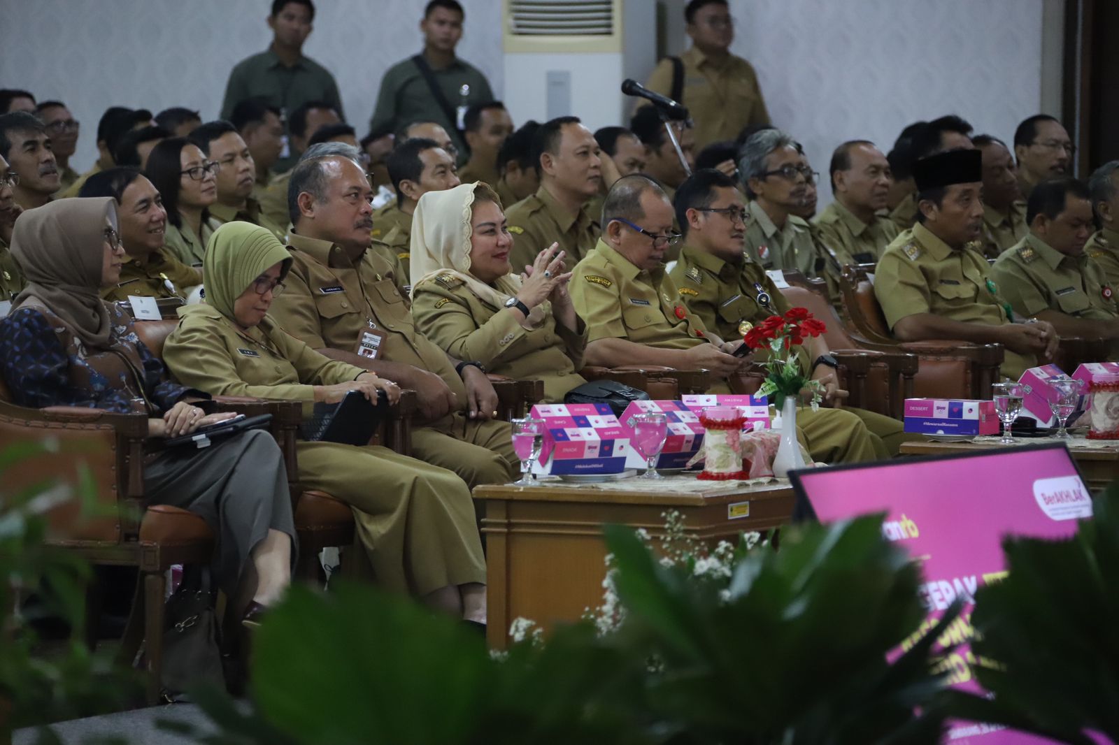 20240429 MENTERI Musrenbang RKPD Jawa Tengah 2025 dan RPJPD Provinsi Jawa Tengah 2025 2024 18