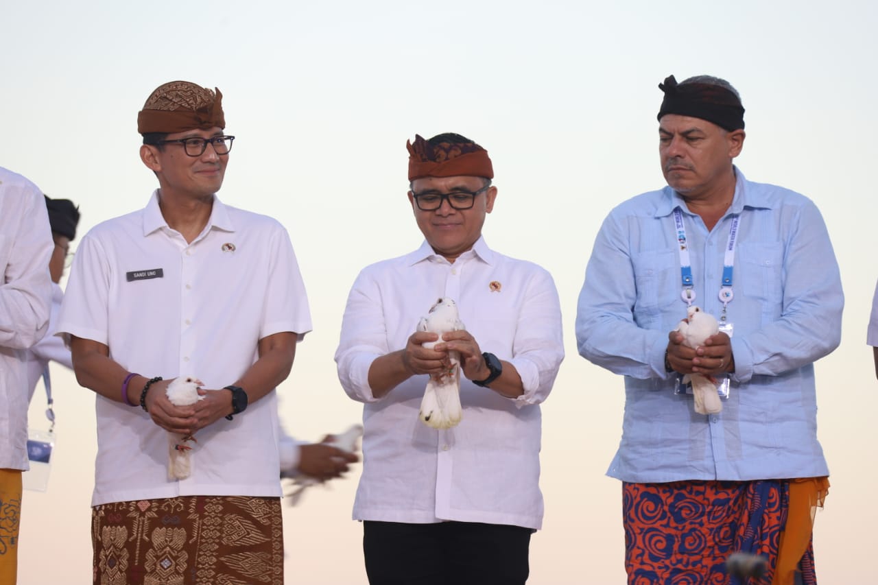 20240518 Balinese Water Purification Ceremony 20