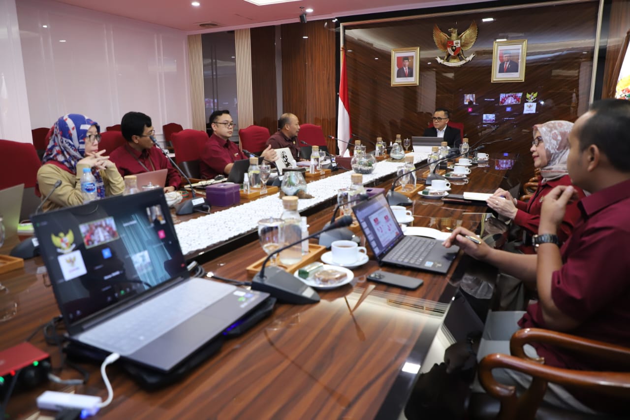 20240605 MENTERI Rapat dengan Kedeputian Bidang SDM Aparatur 10