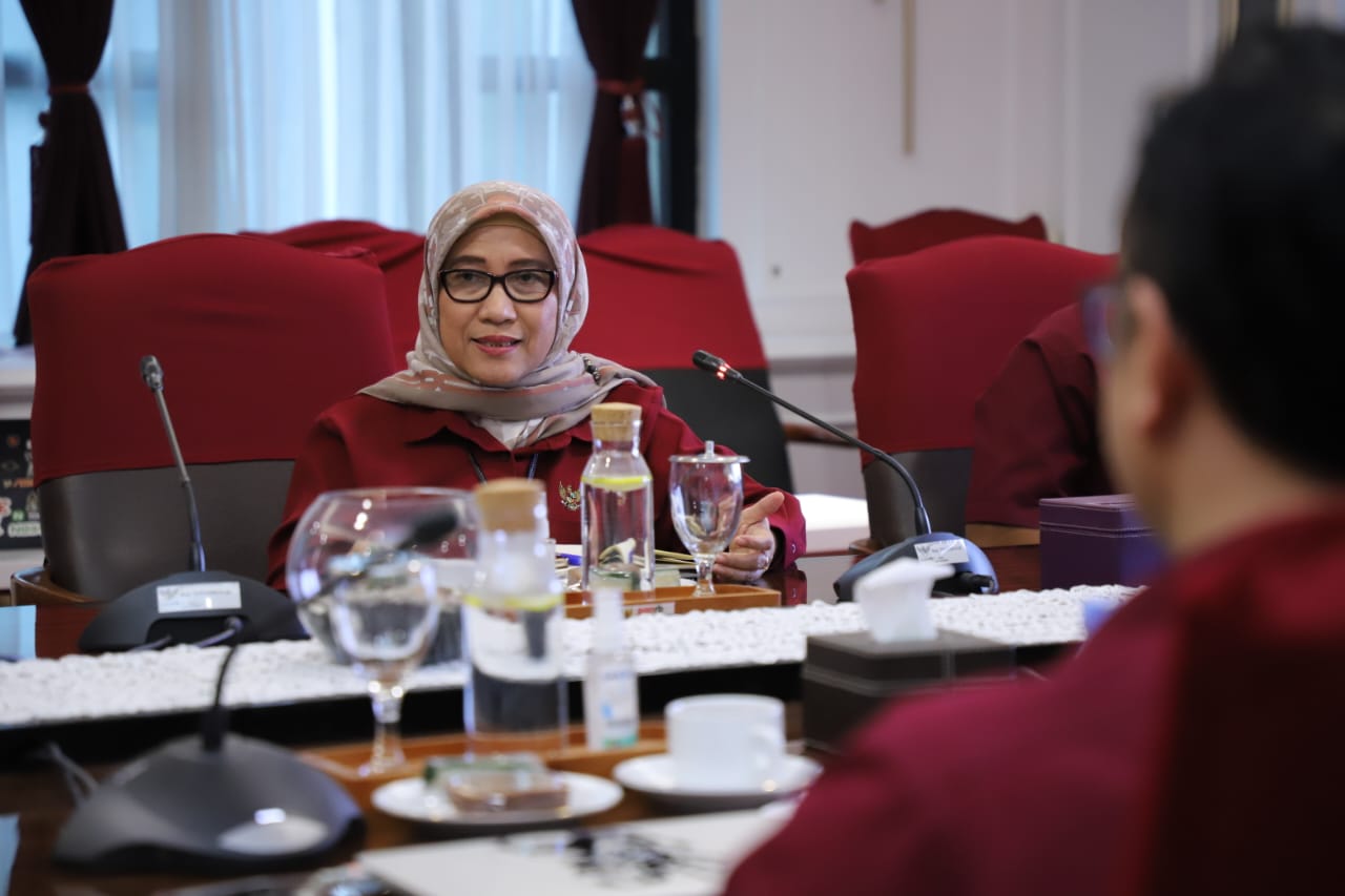 20240605 MENTERI Rapat dengan Kedeputian Bidang SDM Aparatur 10