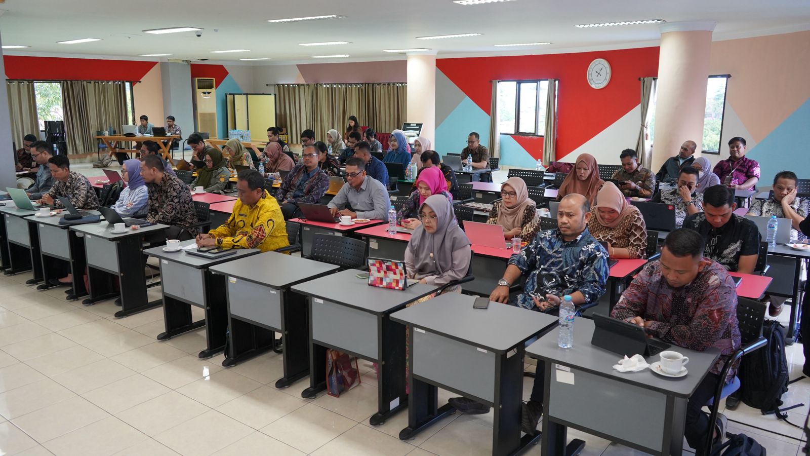 20240704 Sosialisasi Pemanfaatan Artificial Intelligence dalam Pembuatan Konten Pembelajaran 12