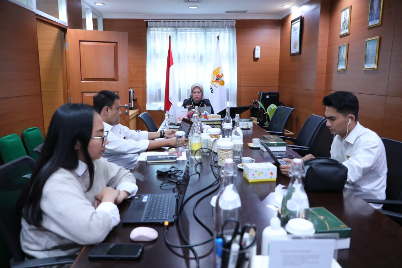 20240709 Rapat Penguatan Kelembagaan Komite Nasional Ekonomi dan Keuangan Syariah 10