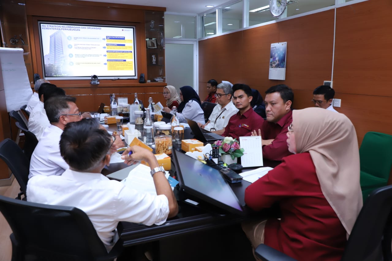 20240911 Rapat Pembahasan RPerpres Kementerian Perhubungan14