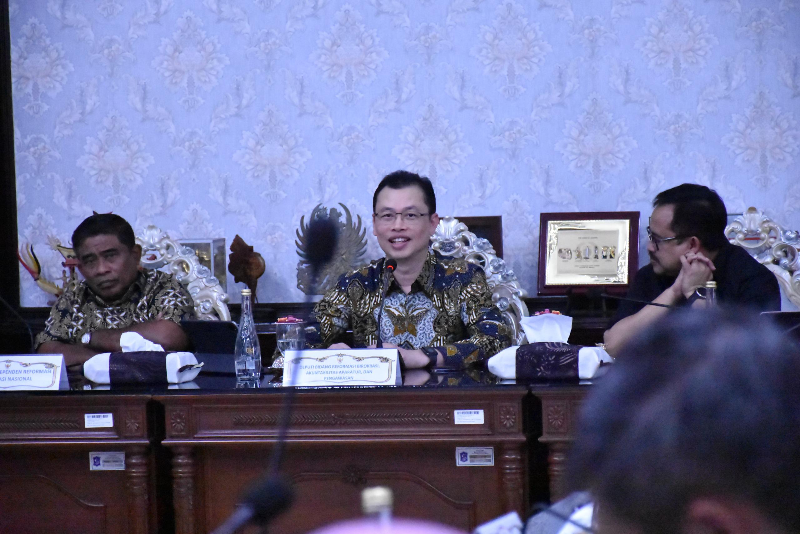 20240919 FGD Implementasi SAKIP dan RB dalam Upaya Pengentasan Kemiskinan di Kota Surabaya 9