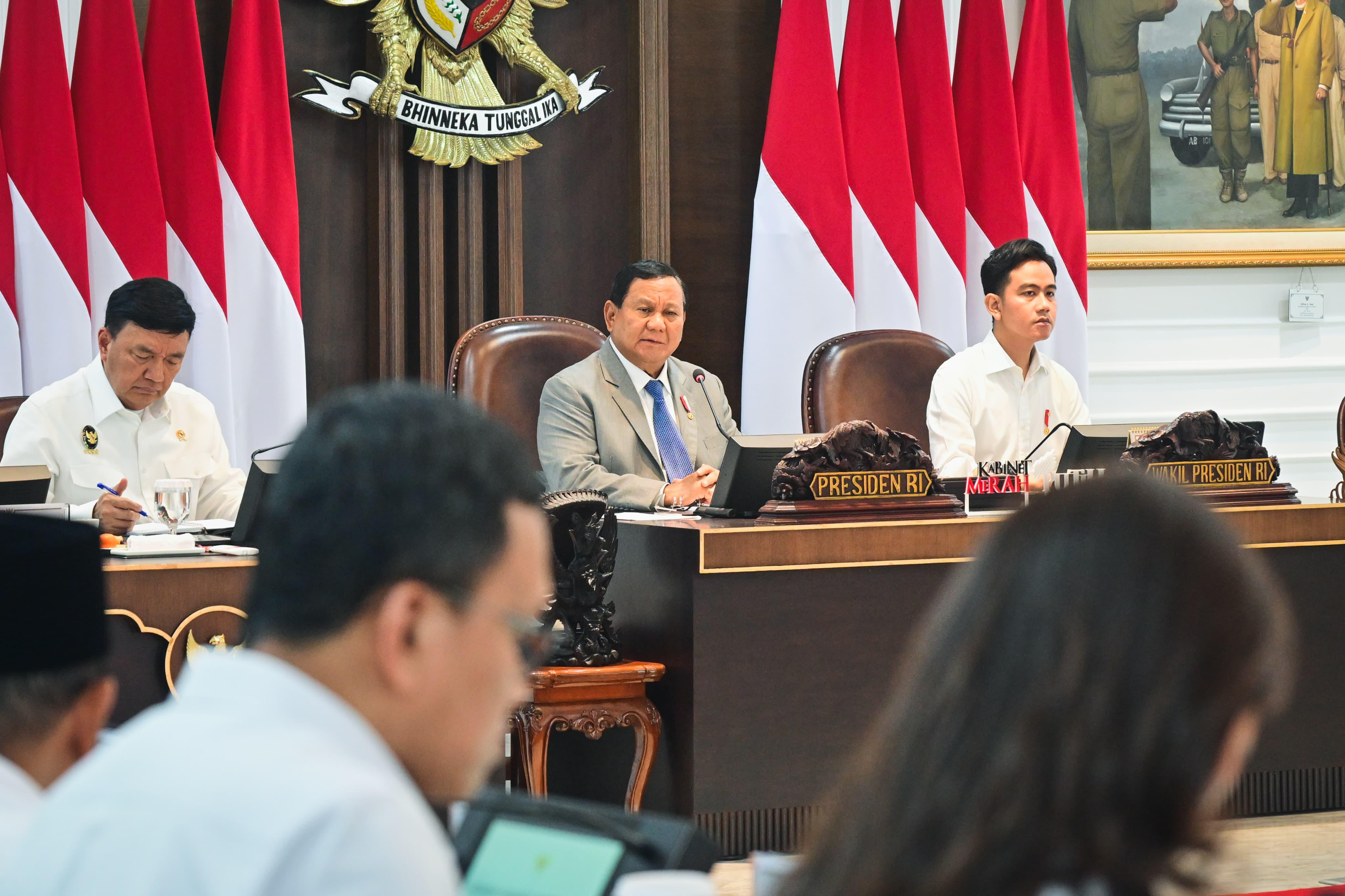 20241106 Sidang kabinet Paripurna17