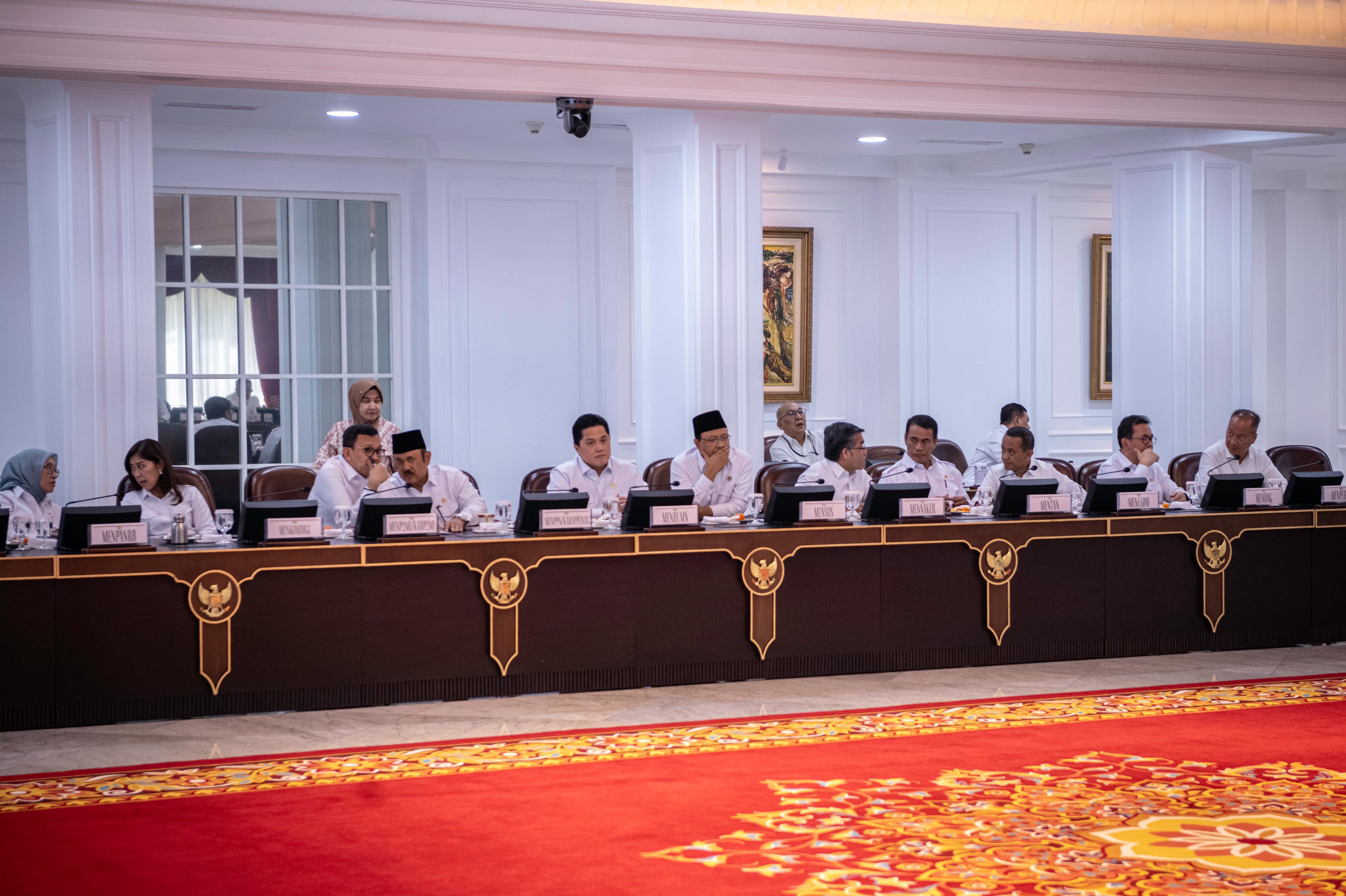 20241106 Sidang kabinet Paripurna17