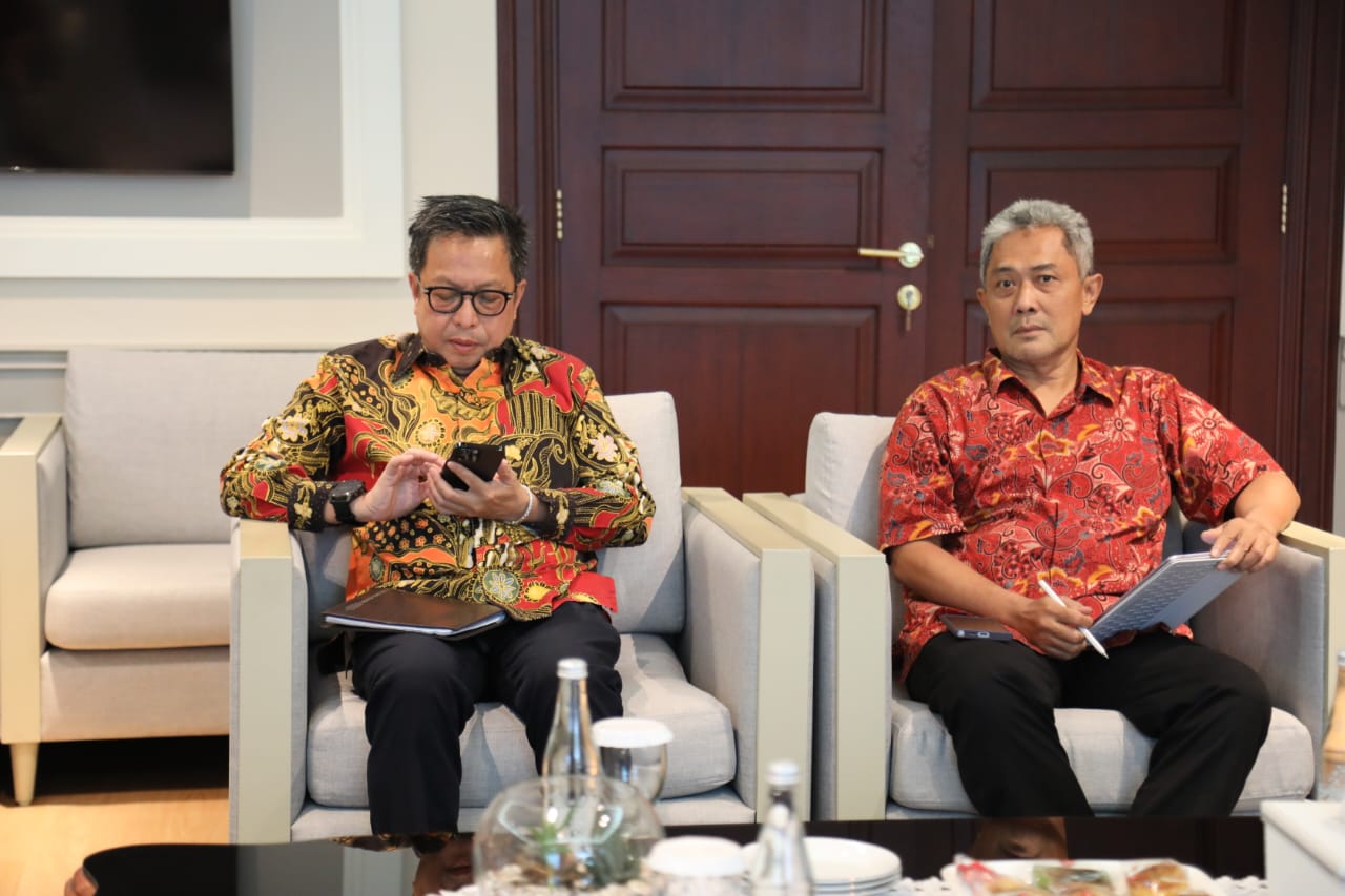 20241211 Audiensi dengan Menteri Lingkungan Hidup 1