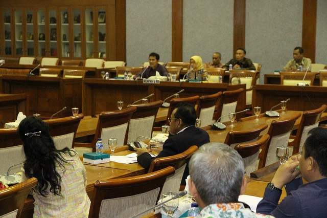 menteri_rapat_banggasr_2.JPG