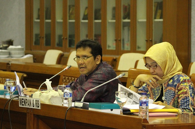 menteri_rapat_banggasr_4.JPG