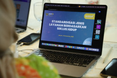 Wujudkan Pelayanan Mudah Diakses dan Terpadu, Kementerian PANRB Desain Standarisasi Jenis Pelayanan 20251210 Standardisasi Jenis Pelayanan Berdasarkan Siklus Hidup 2