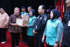 Peringati HUT ke-26, DWP Kementerian PANRB selenggarakan Bakti Sosial dan Bazar UMKM 20251211 Bakti Sosial dan Bazaar DWP 7