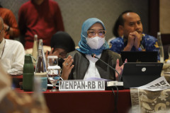 Kementerian PANRB dan BKN Bahas Implementasi UU ASN Bersama DPD RI 20251110 Rapat Kerja Pengawasan Atas Pelaksanaan UU No. 20 2023 Tentang ASN 3