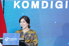 Menkomdigi Tegaskan Humas Pemerintah sebagai Navigator Kepercayaan Publik 20251113 Menkomdigi Tegaskan Humas Pemerintah sebagai Navigator Kepercayaan Publik