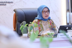 Menteri Rini Ajak ASN Perkuat Solidaritas, Siaga, dan Perkuat Ketahanan Layanan Publik untuk Menghadapi Bencana 20251130 Rilis Bencana