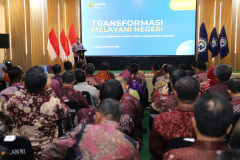 Wamen PANRB: Pemimpin Harus Ciptakan Iklim Birokrasi Kolaboratif, Tak Ada Ruang Kerja Sendiri-Sendiri 20251022 Pelepasan Peserta PKN Tingkat I Angkatan LXIII Tahun 2025 1