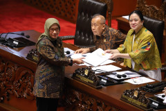 Pemerintah dan DPR Sepakati Penguatan Transformasi Kelembagaan Kementerian BUMN Menjadi BP BUMN 20251002 Rapat Paripurna DPR RI 5