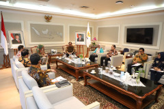 Menteri PANRB Dukung Digitalisasi ANRI, Arsip jadi Bahan Perumusan Kebijakan Strategis Masa Depan 20251003 Audiensi Kepala ANRI14