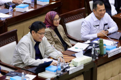 Rapat Kerja dengan Komisi XI DPR RI 20260204 Rapat Kerja dengan Komisi XI DPR RI 1