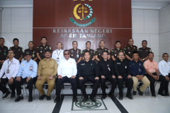 Peninjauan Layanan Publik Kejaksaan Negeri Aceh Tamiang 20260224 Audiensi dengan Menteri Pemuda dan Olahraga1