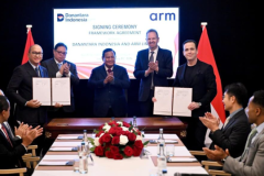 Presiden Prabowo Saksikan Kemitraan Danantara–Arm, Indonesia Percepat Lompatan Industri Semikonduktor 20260225 Presiden Prabowo Saksikan Kemitraan DanantaraArm Indonesia Percepat Lompatan Industri Semikonduktor