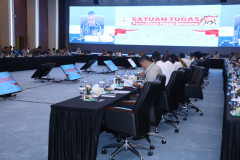 Rakor DPR RI dengan Satgas Percepatan Rehabilitasi dan Rekonstruksi Pascabencana Sumatra 20260525 Rakor DPR dengan Satgas PRRP Sumatra 15