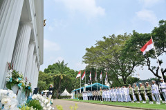 Membumikan Nilai Pancasila, Benang Merah ‘Transformasi Melayani Negeri’: Dari Ideologi ke Pelayanan Masyarakat 20260601 Presiden MENTERI Upacara Peringatan Hari Lahir Pancasila 13